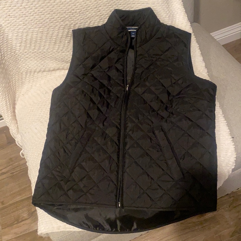 Karen Scott Sport black quilted vest